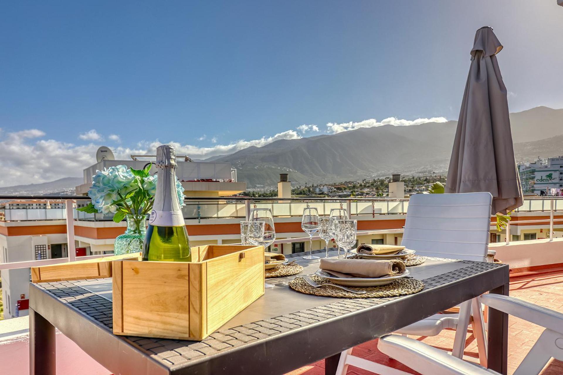 Spacious Penthouse With King-Size Bed, Huge Terrace, Ocean & Teide View 푸에르토 드 라 크루즈 외부 사진