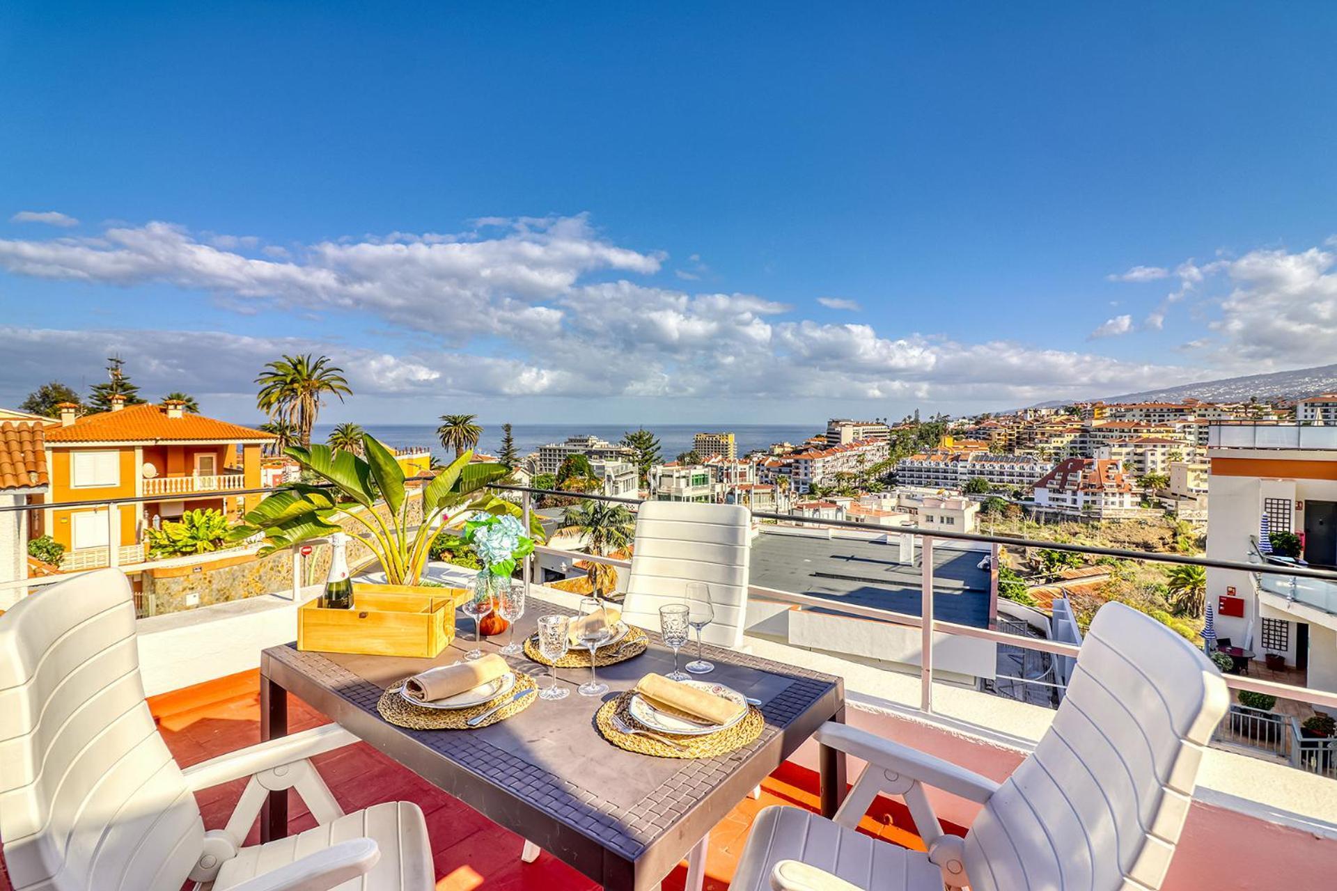 Spacious Penthouse With King-Size Bed, Huge Terrace, Ocean & Teide View 푸에르토 드 라 크루즈 외부 사진